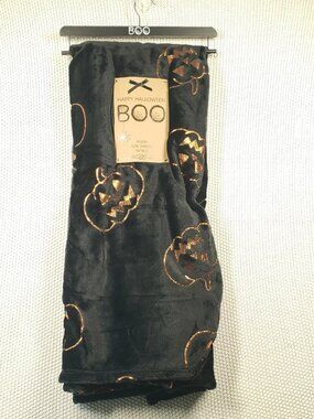 Happy Halloween Boo Plush Throw Blanket 50 x 60" Pumpkins